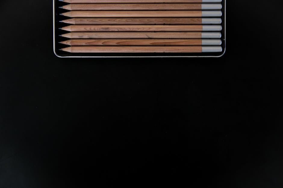 Stationery tools representing organized support